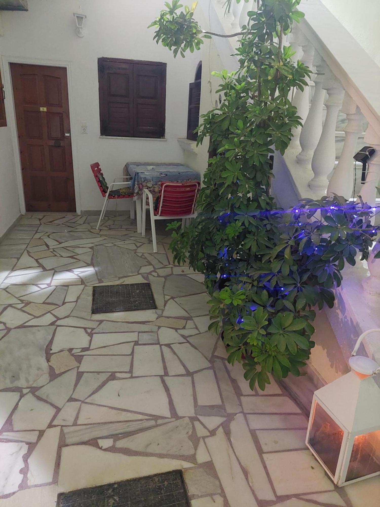 Evelina Beach Pension A Breath Away From The Black Beach Offer Plenty Of Accommodation Type To Suit Every Traveler'S Needs-Economic Rooms-Thematic Rooms-Design Rooms-Kitchenette Rooms-Studios-Small Apartments Perissa (Santorini) Exterior foto